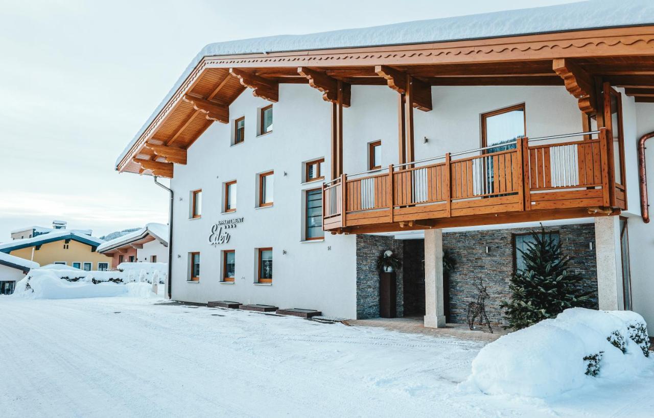 Gaestehaus Eder Hotell Sankt Martin am Tennengebirge Eksteriør bilde