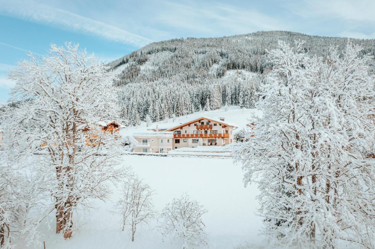 Gaestehaus Eder Hotell Sankt Martin am Tennengebirge Eksteriør bilde