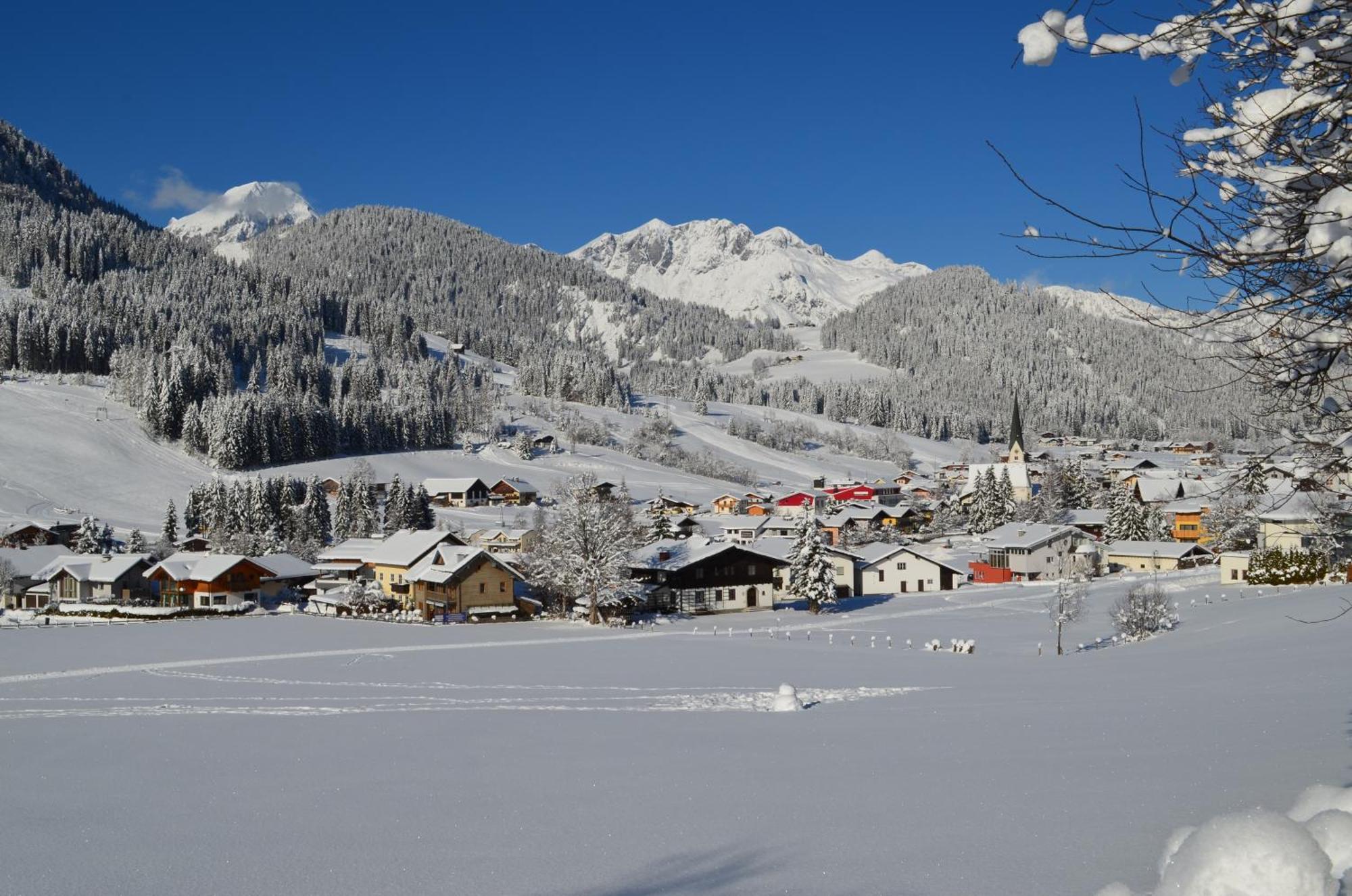 Gaestehaus Eder Hotell Sankt Martin am Tennengebirge Eksteriør bilde